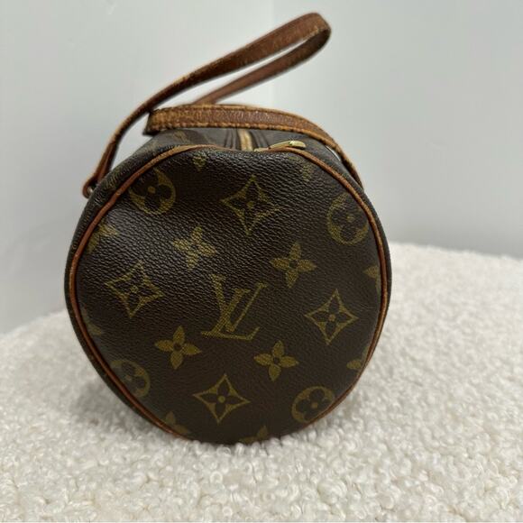 Louis Vuitton Monogram Papillon 26 Hand Bag Authentic - Picture 9 of 15